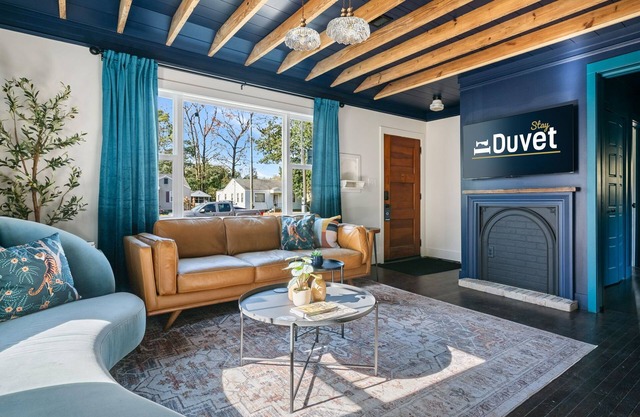 Gem of a Getaway: The Jeweled Cottage