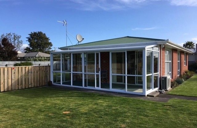 GEM ON GREENAWAY MARTINBOROUGH