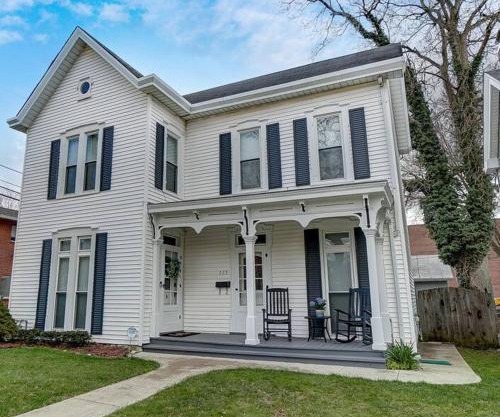 General Mitchel Historic Home in Downtown Lebanon