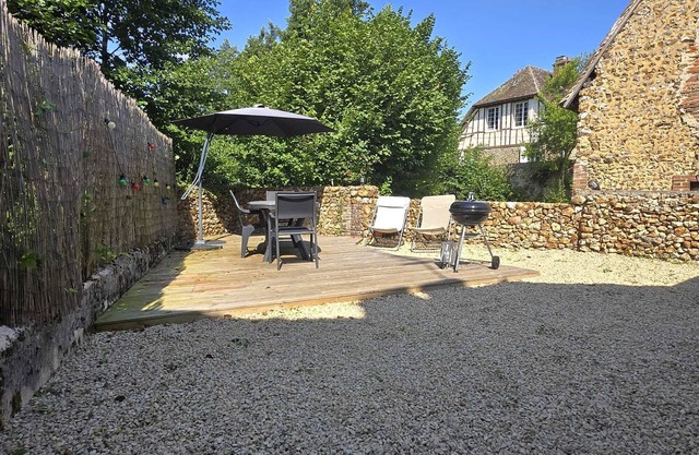 Gentle living on the banks of the River Avre