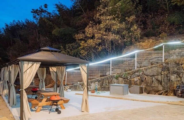 Geoje Swim Pension