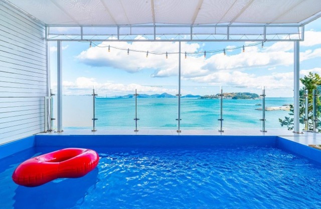 Geojedo Discovery Pool Villa