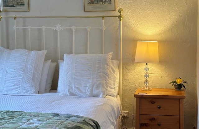 Georgie's Cottage - Historic Penola