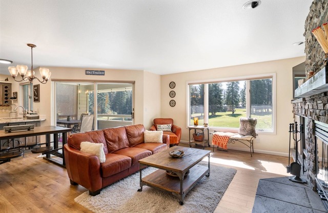 Get Lost Guest House - Sweeping Views of Pristine Fairways