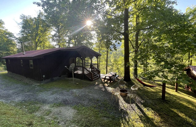 "Getaway" to this private beautiful chalet.