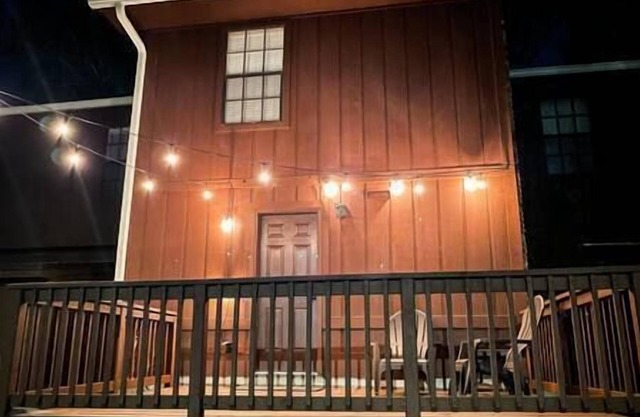 Ginkgo Modern Zen Retreat - FSU/TCC/FAMU