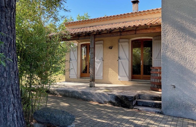 Gite 2hérault Tourisme, Piscine, Jardin, Occitanie Entre mer et Cévennes