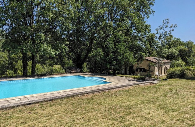 Gite 6 Personnes Proche Monflanquin Avec Piscine