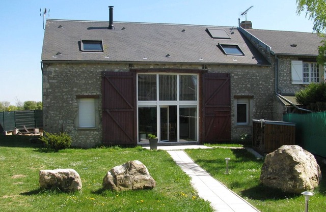 Gite Bazoches-les-Hautes, 3 bedrooms, 7 persons