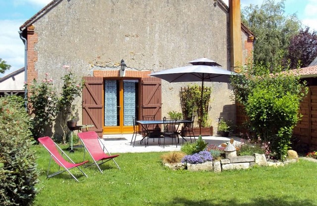Gite Dampierre-en-Burly, 2 bedrooms, 4 persons