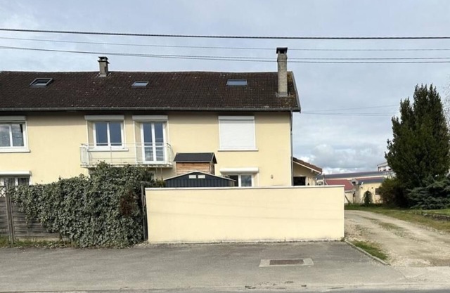 Gite de L'huppe - Montrevel EN Bresse