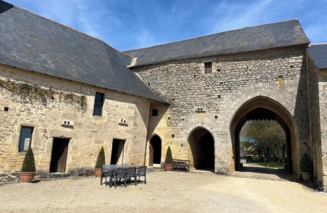 Gite Indépendant au Château de Villeneuve au Cœur D'un Jardin Labellisé