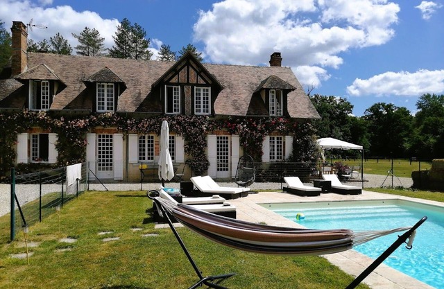 Gite Isdes, 7 bedrooms, 14 persons