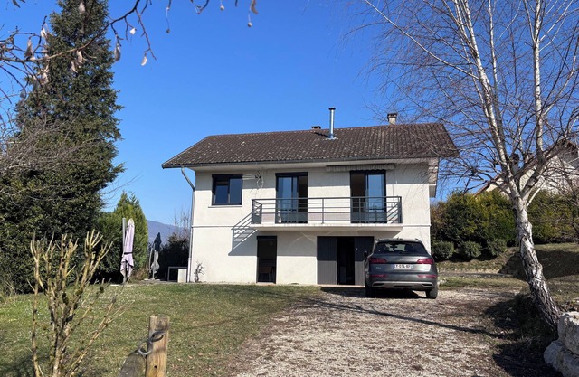 Gite "Le Châtilac" a stone's throw from Lac du Bouget