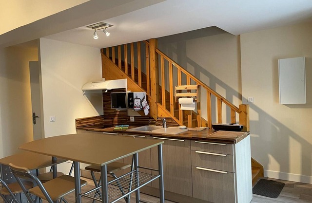 Gite Le Mayet-de-Montagne, 2 bedrooms, 4 persons