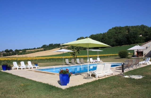 GÎTE LEONIE with Pool - 6/7p - near Lot Valley - Quercy South West