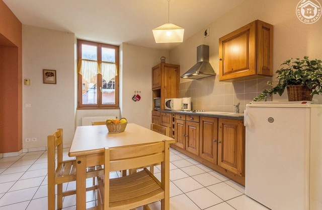 Gite located 19km from Aillon le Jeune (family resort with 39km of slopes with the Margériaz) and 21