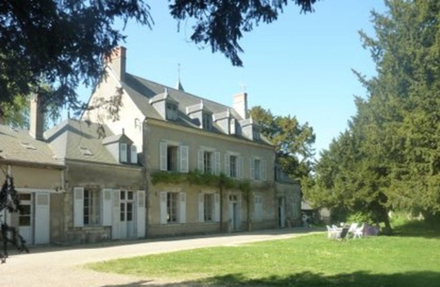 Gite Marchenoir, 9 bedrooms, 15 persons