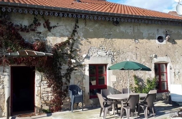 Gite Mauvages, 2 bedrooms, 6 persons