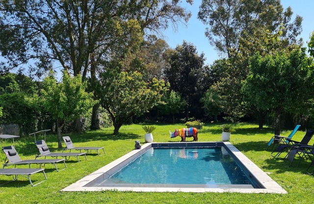 Gite Nalliers, 3 bedrooms, 9 persons