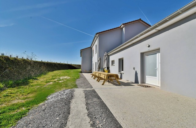 Gite Petit Talma, Indoor swimming pool in the heart of nature