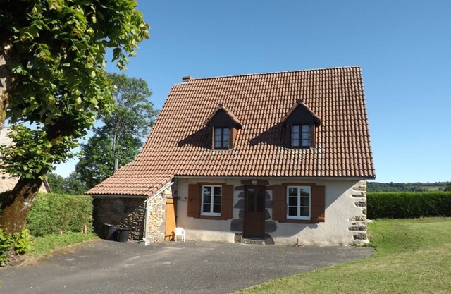 Gite Saint-Cirgues-de-Malbert, 2 bedrooms, 6 persons