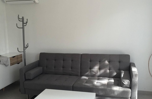 GITE T3 INDEPENDENT RENOVATED POOL