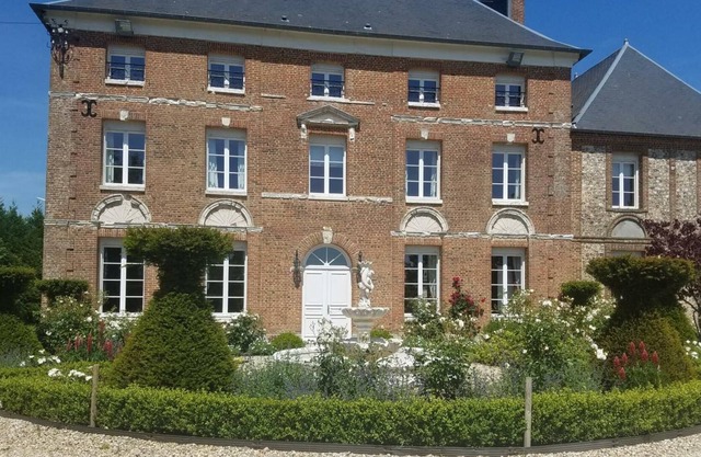 Gite Ypreville-Biville, 6 bedrooms, 15 persons