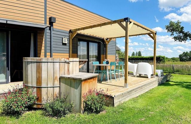 Gites-domainedupin, cottage Bain Nordique PRIVÉ
