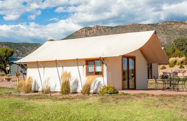 Glamping Tent Double Queen - Royal Gorge Cabins