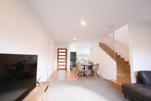 Glen’s Fitz St Getaway - Central