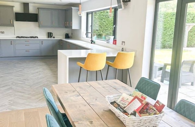 Glifada house in the outskirts of Guildford