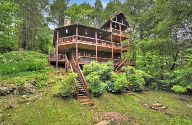 Go Fish | Creek Front | Pool Table | Fire Pit