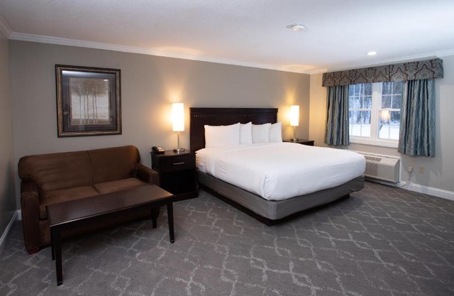 Golden Apple Inn