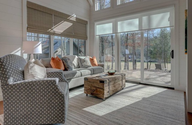 Golf and Riverfront Cottage | King Bed | Group Availability