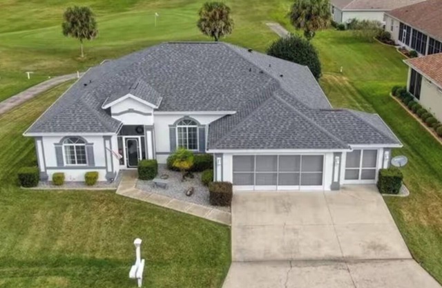 Golf course views! 3 bedroom home! 5 mins from World Equestrian Center! Dogs Ok!