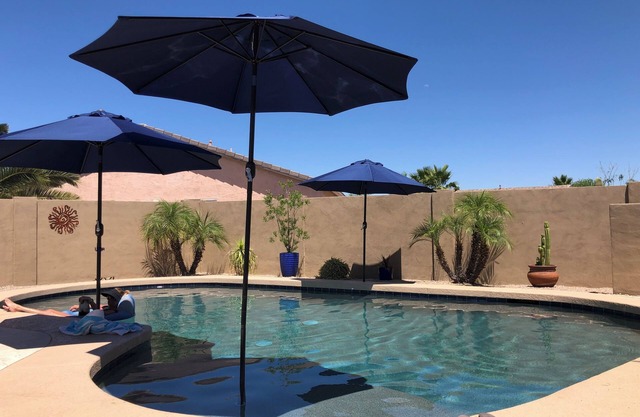 Golf, private pool and spa. King beds, golf cart. Book for 2025 And early 2026.