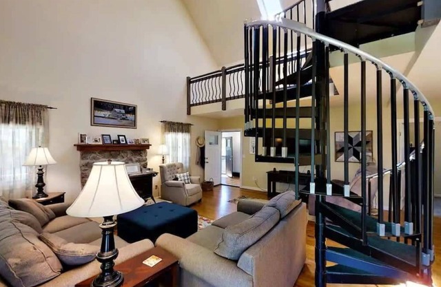Golf & Southern Comfort Cape with Loft at The Cove