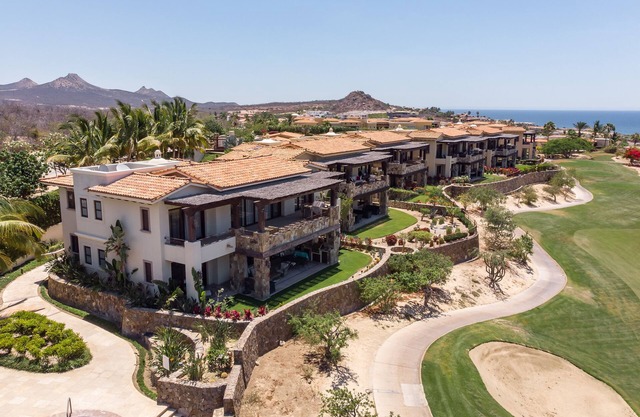 Golf Villa in Puerto Los Cabos Community!