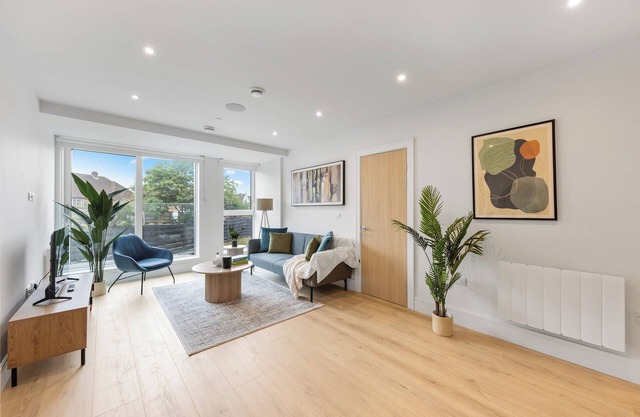 Gorgeous 2BR apartment in London + Parking, Gym, Cinema, Games Room, Workspace