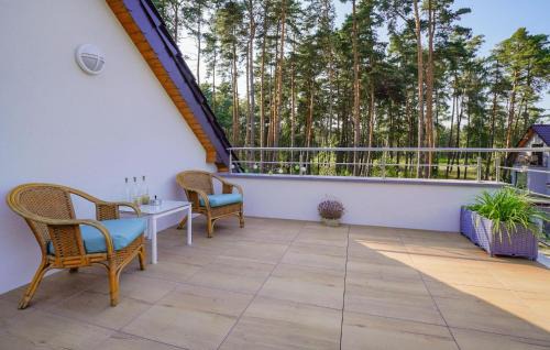 Gorgeous Apartment In Dziwnów With Wifi