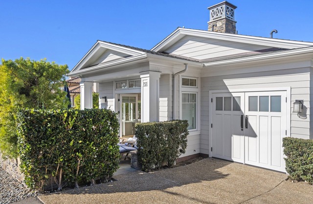 Gorgeous Beach Cottage, Minutes Walk To Beautiful Del Mar Beaches Or Restaurants