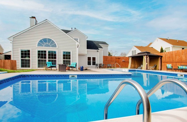 Gorgeous Graham Home with Private Outdoor Pool!