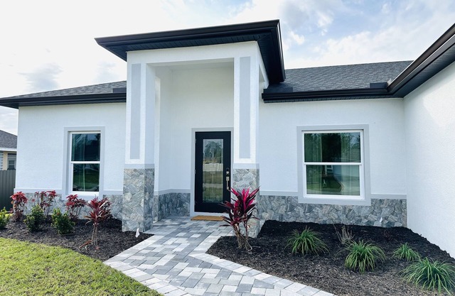 Gorgeous home in Cape Coral
