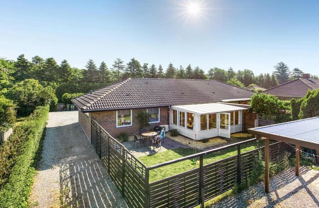 Gorgeous Home In Millinge With Wifi