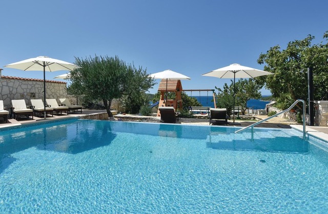 Gorgeous home in Razanj with WiFi