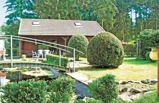 Gorgeous home in Wachtebeke with WiFi