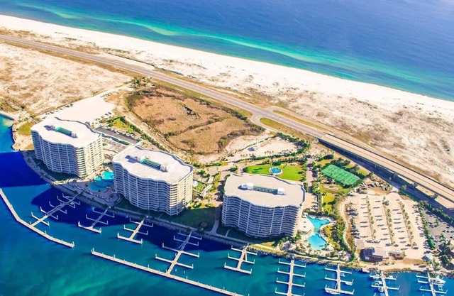 Gorgeous Lush 2 Bedroom Condo with Amazing Views and Endless Amenities