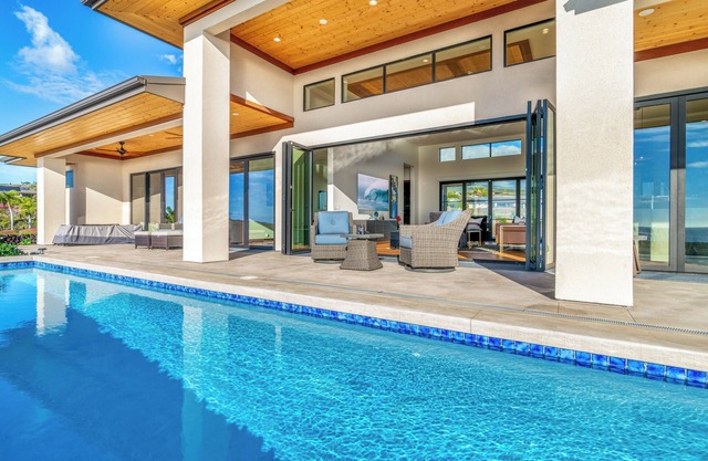 Gorgeous Newly-Built Ranch Home w/Panoramic Ocean Views