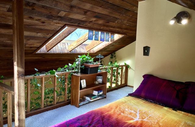 Gorgeous Pacific Northwest Private Lodge in Southeast Eugene
